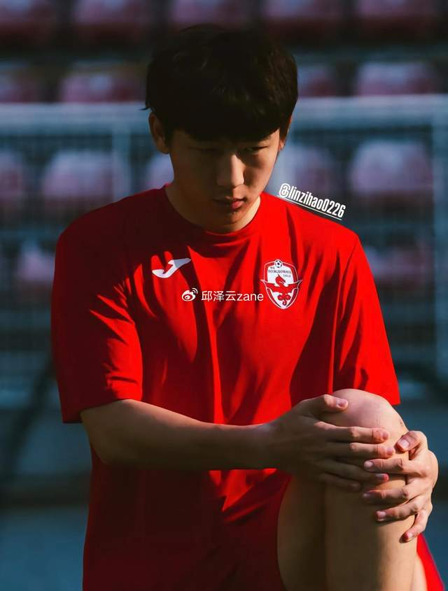 19岁中国留洋新星林子皓在塞尔维亚U19联赛崭露头