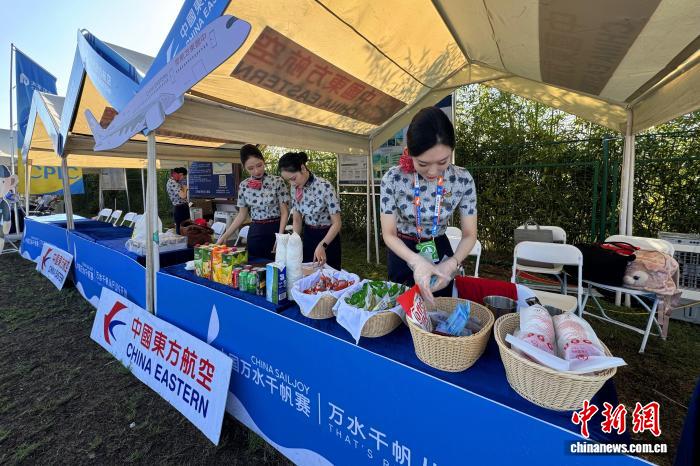 2025年万水千帆赛泰和站正式开幕 百余选手逐浪赣